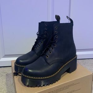 Doc Martens SHRIVER HI heeled boots